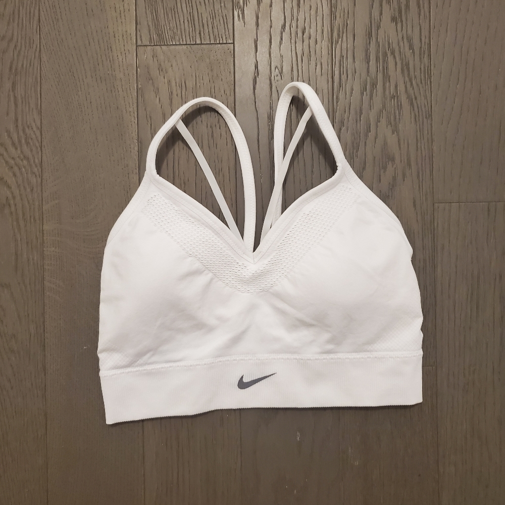 Strappy Seamless Nike Sports Bra